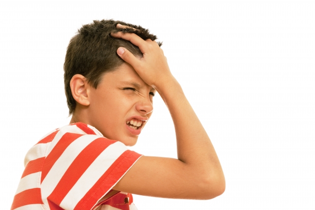 Dolor de cabeza en niños y adolescentes