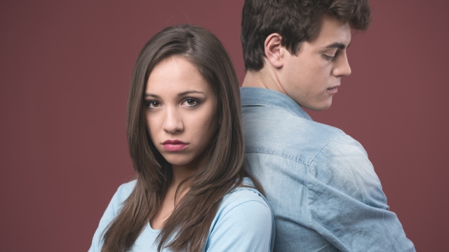 Noviazgos violentos en la adolescencia: señales de alerta