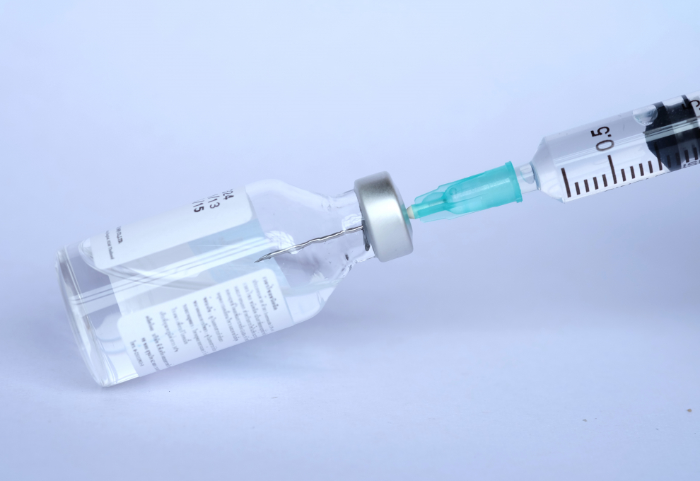 Embarazadas, bebés y mujeres en etapa de puerperio deben recibir la vacuna antigripal
