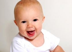 La saliva en los bebés: ¿por qué babean tanto?