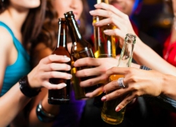 Los chicos y el alcohol: una relación que empieza cada vez más temprano y es cada vez más grave